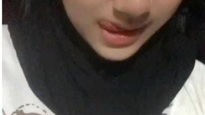Aibnya Tersebar, Ini Dia Alasan Video Panas Syakirah Menjadi Viral