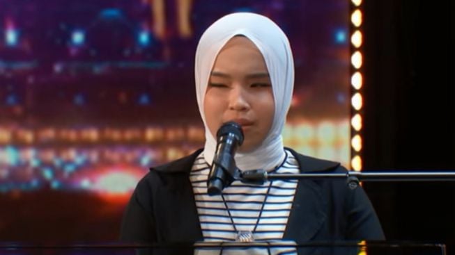 Apa Itu Golden Buzzer yang Diraih Putri Ariani di Americas Got Talent? Simak Penjelasannya