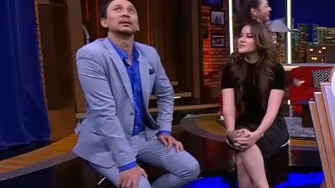 Viral Kembali Moment Vincent Rompies Disosor Olla Ramlan, Bikin Desta Syok dan Dipuji Warganet