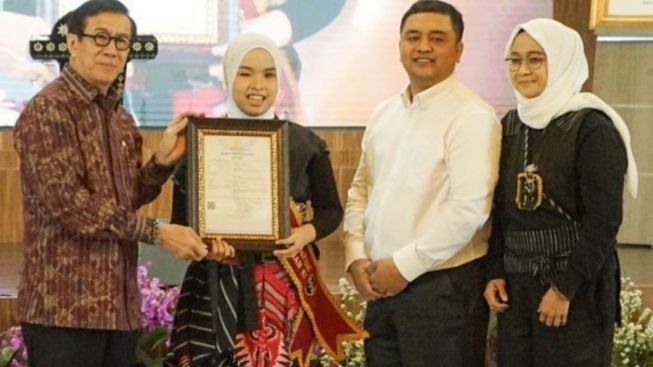 Putri Ariani Diangkat Menjadi Duta Kekayaan Intelektual 2023 oleh Menteri Hukum dan HAM Yasonna Laoly