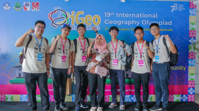 Breaking News! Indonesia Raih 4 Medali di Ajang iGeo, International Geography Olympiad di Bandung