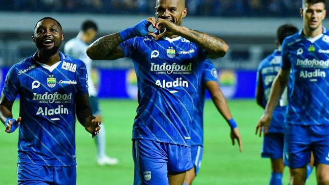 Patuhi Peraturan, Persib Pulangkan Puluhan Suporter Persita yang Mencoba Datang Ke Stadion GBLA