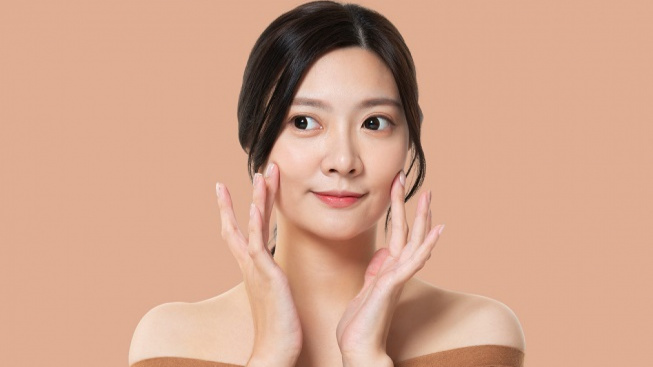 Ingin Memiliki Kulit Glowing Ala Wanita Korea? Berikut Bebepara Tipsnya, Ternyata Sederhana