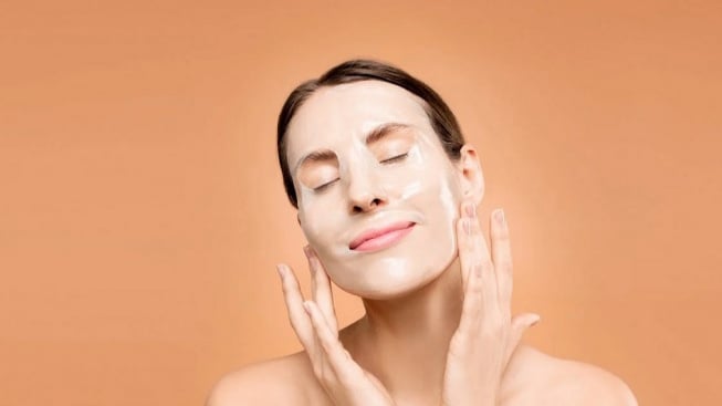 Wajib Simak nih! Tips Skincare Malam untuk Menghilangkan Flek Hitam, Perawatan Kecantikan Rutin Ini Dijamin Hasilnya Memuaskan