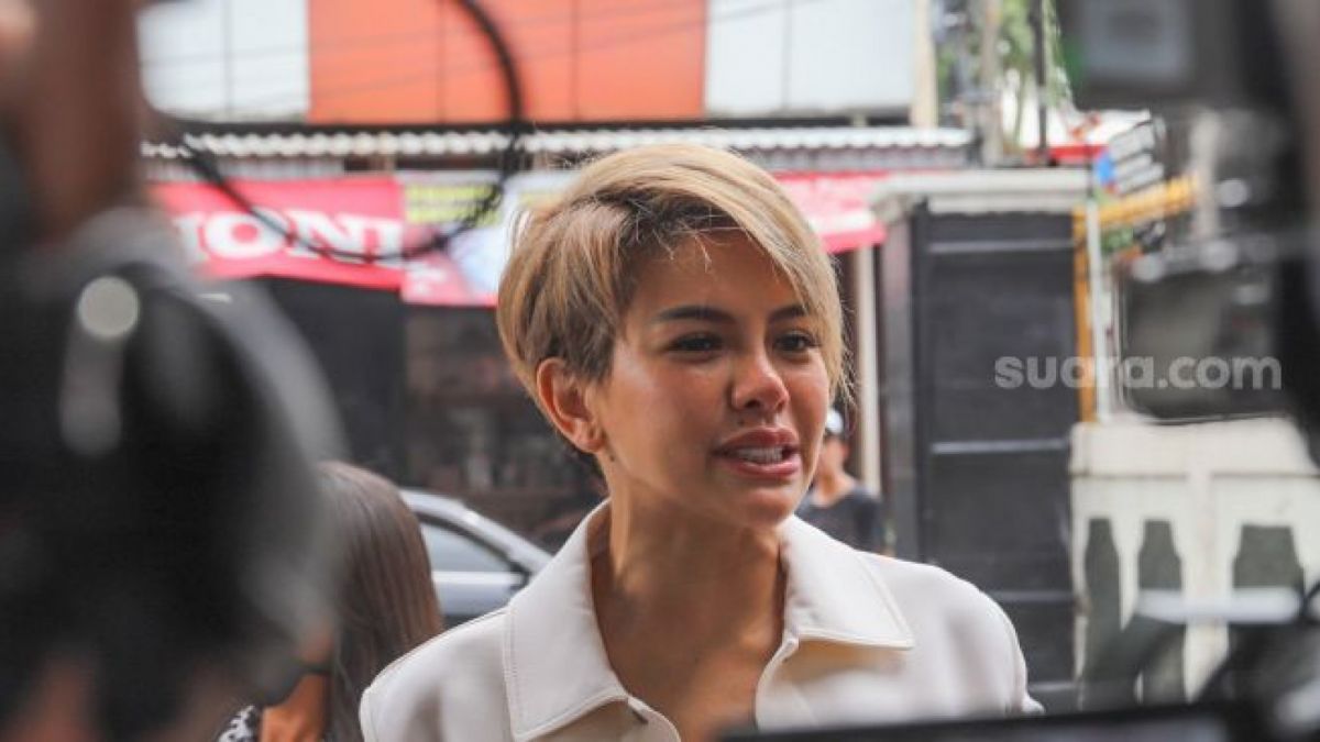 Nikita Mirzani dikabarkan akan disidang secara online. [Suara.com]