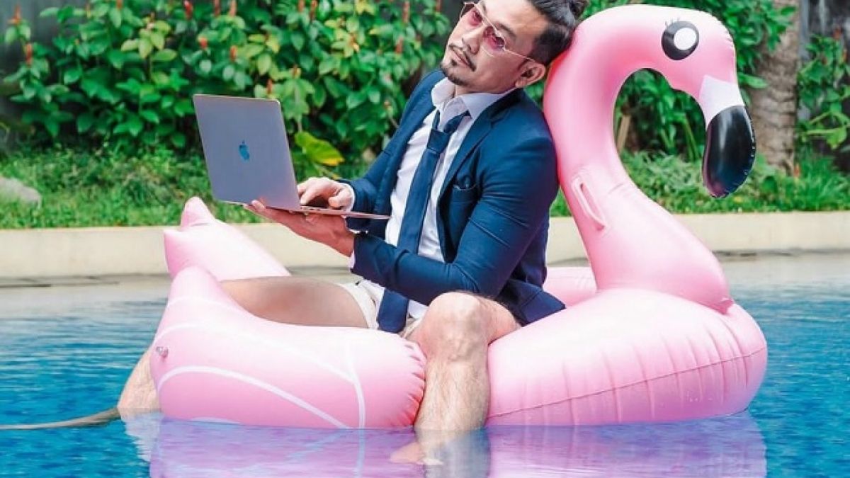 Potret Denny Sumargo. [Instagram @sumargodenny]