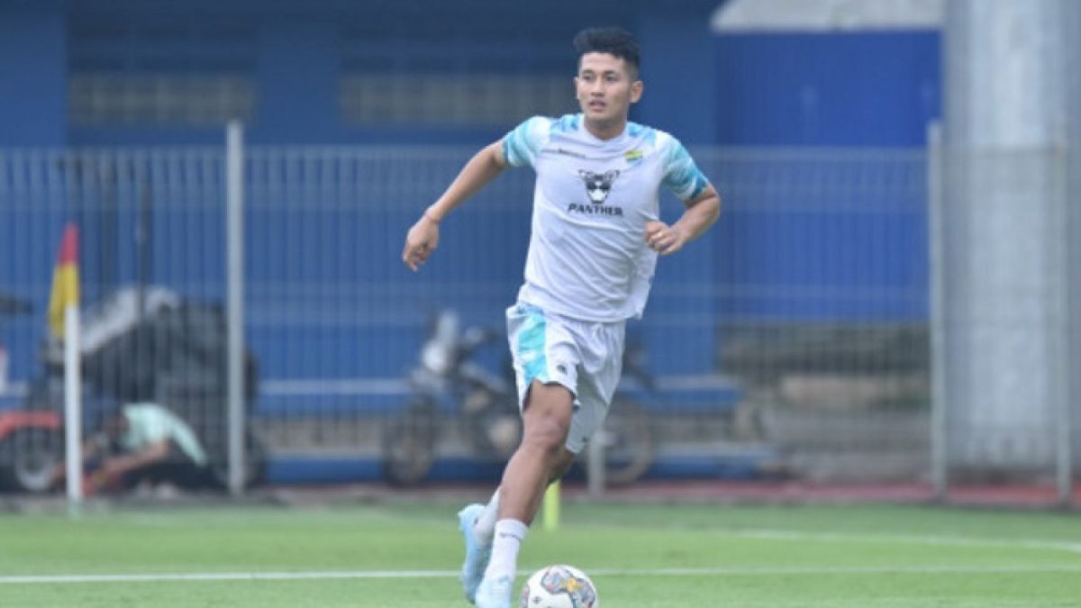 Pemain baru Persib Bandung, I Putu Gede mengaku senang bisa merayakan ulang tahun ke-28 bersama tim Persib. [Dok. Persib.co.id.]