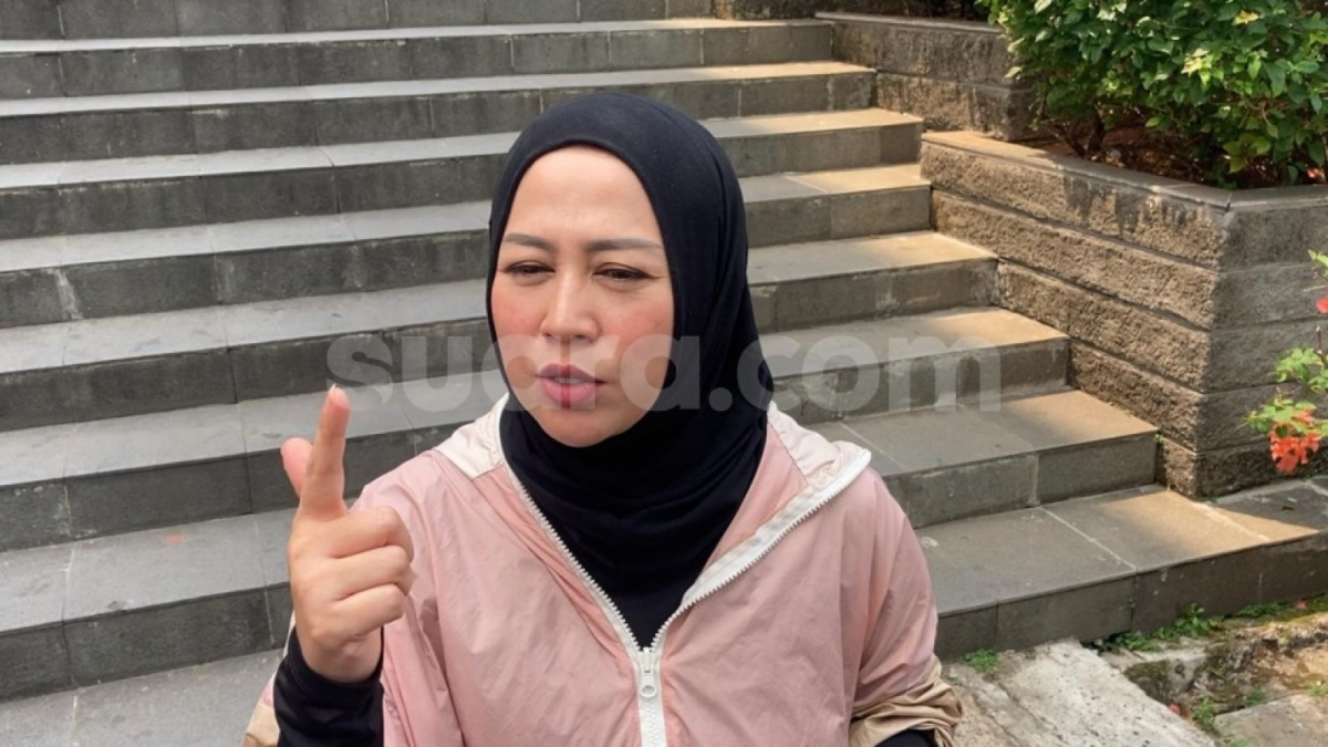 Istri Denny Cagur, Shanty Denny. [Suara.com/Adiyoga Priyambodo]