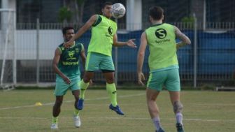 Siap Tempur Lawan Arema FC, Persib Bandung Boyong 20 Pemain