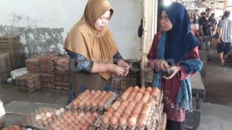 Harga Telur Ayam di Cianjur Berangsur Turun Signifikan Berkat Hal Ini, Sebelumnya Sempat Tembus 35 Ribu per Kilo