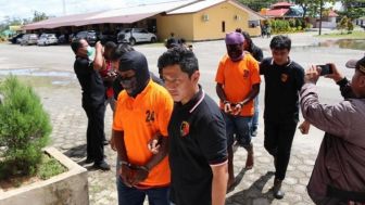 Akhirnya, Polisi Tangkap 3 Orang Penyuplai Senjata dan Peluru KKB di Papua