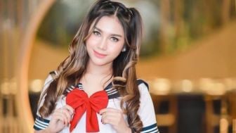 Si Cantik Dina Rubby Back to School, Netizen: Back to Me Aja