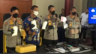 Selama Pemeriksaan oleh Penyidik Polda Metro Jaya, Irjen Teddy Minahasa Ingin Didampingi Kuasa Hukum