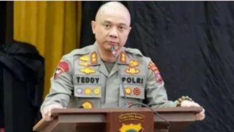 Kuasa Hukum Dody Sebut Irjen Teddy Minahasa Desak dan Paksa Kliennya Sisihkan Lima Kilogram Sabu