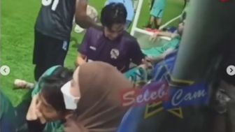 Lesti Kejora Rela Duduk di Pinggir Lapangan untuk Saksikan Rizky Billar Main Futsal, Tuai Ragam Komentar
