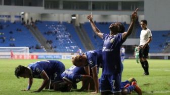 LINE UP Lengkap Susunan Pemain Persib Bandung vs Persik Kediri BRI Liga 1 Hari Ini: Milla Ungkap Kondisi Tim