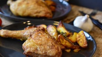 Resep dan Cara Membuat Ayam Goreng Bawang Putih yang Simpel!