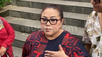 Tak Kuasa Tahan Tangis Soal Kanker Payudara, Nunung Pasrah Bakal Lakukan Hal Ini