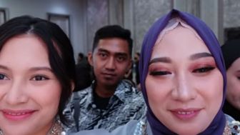 Masih Sakit Hati, Ibunda Indah Permatasari Blak-blakan Ngomong Begini di Hadapan Kamera