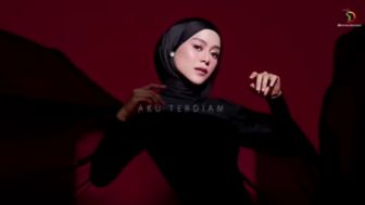 Lagu Insan Biasa - Lesti Kejora Berhasil Trending di YouTube, Begini Liriknya!