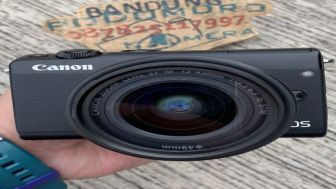 Ini Dia Keunggulan Canon EOS M100, Kamera Mirrorles yang Direkomendasikan untuk Para Fotografer