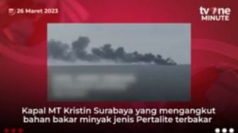 Waduh ! Kapal Pengangkut BBM Terbakar, Tim SAR Mulai Bergegas