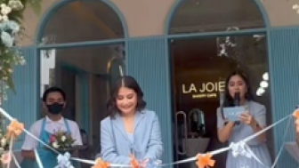 Serba Bisa! Artis Prilly Latuconsina Buka Cafe Bakery di Daerah Pondok Indah, Jakarta Selatan