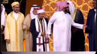 Hebat! Seorang WNI Asal Aceh Memenangkan Juara 2 Lomba Adzan di Arab Saudi, Berhasil Mengantongi Rp 4 Milyar