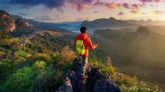 Ingin Healing Sambil Hiking? Yuk, Intip 3 Rekomendasi Hiking di Kabupaten Bandung Barat Yang Wajib Dicoba!