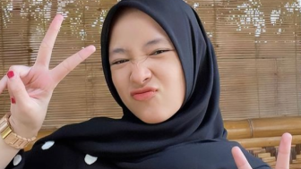 Ini Dia Foto Random Nissa Sabyan yang Kadang Bikin Warganet Heboh