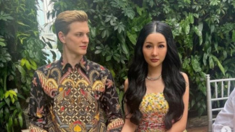 Takut Pernikahan yang Segera Digelarnya Batal, Lucinta Luna Emosi hingga Tantang Deddy Corbuzier Adu Tinju: Jangan Bikin Perkara yang Kedua Kali....