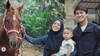 Viral! Lesti Diberikan Surprise Oleh Rizky Billar Seekor Kuda Dan Berikan Nama Kejora