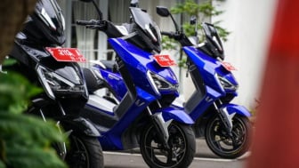 5 Rekomendasi Motor Listrik Terbaru 2023 Harganya Gak Nyampe 10 Juta! Performanya Keren Cuy