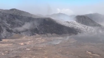 4 Fakta Prewedding Bawa Petaka Nyalakan Flare Picu Kebakaran Gunung Bromo