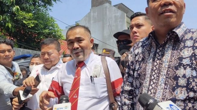 Merasa Dimusuhi Ketika Rekontruksi Kasus Brigadir J, Kamaruddin Ancam Laporkan Andi Rian