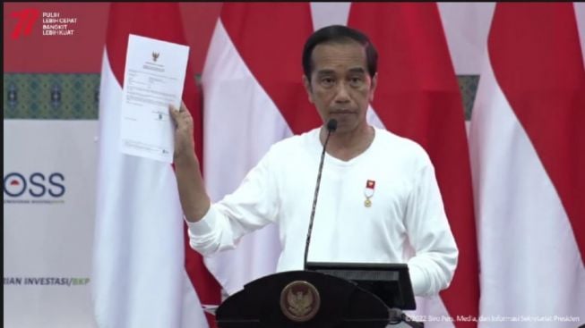 Cukup Dengan NIB Program KUR Cepat Cair, Jokowi Ingatkan Hal Ini Pada Masyarakat