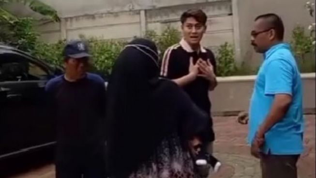 Rizky Billar Kena Omel Warga, Begini Penjelasan Sang Kakak