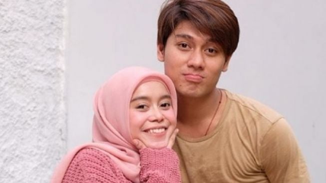 Haters Leslar Ketar Ketir, Sandy Arifin Sebut Lesti dan Billar Buat Laporan Bisa Terjadi, Pengacara: Mungkin Klien Kami Juga Tidak Segan-Segan