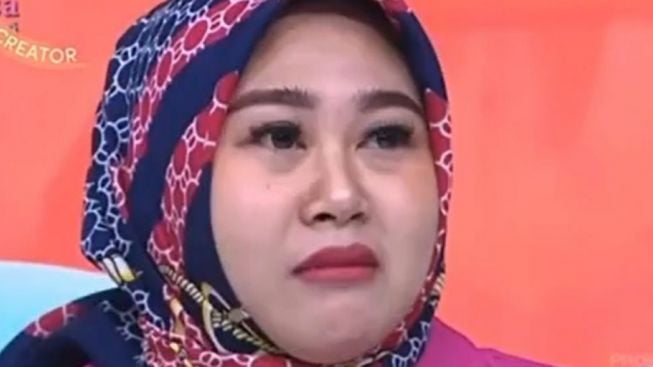 GEGER!!! Shelvie Menangis Histeris Menagih Hal Ini Saat Bertemu Dengan Daus Mini