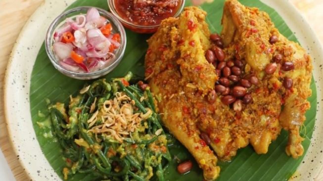 5 Rekomendasi Kuliner di Kabupaten Bandung Barat Lembang Paling Hits:  Pemandangan Asri dengan Menu Makanan yang Lezat!