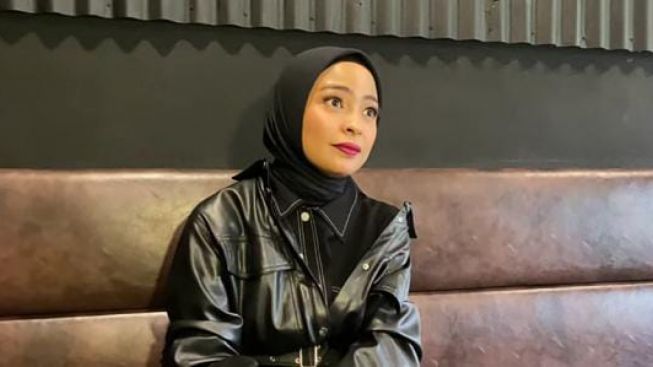 Tantri Kotak Sebut Profesi Sama Bikin Rumah Tangga Tetap Harmonis