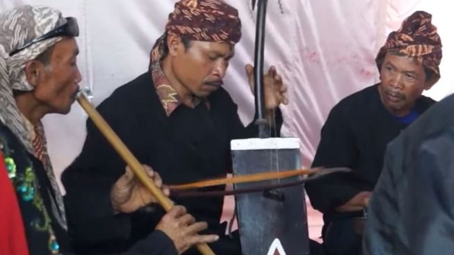 Lestarikan Warisan Budaya Tak Benda, Ada Hajat Arwah Hingga Upacara Pamitan