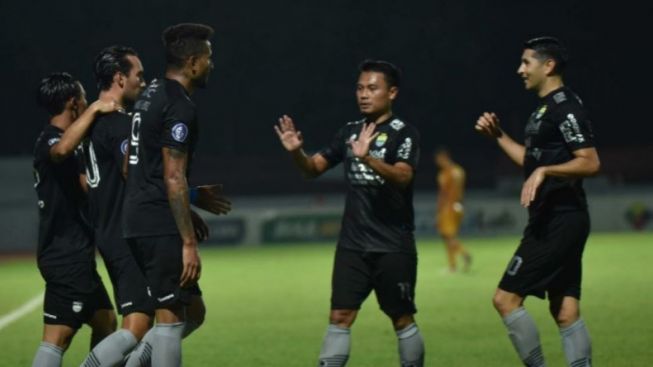 Daftar Susunan Pemain Persib Bandung vs Persija Jakarta BRI Liga 1 Hari Ini, Siapa yang Absen?