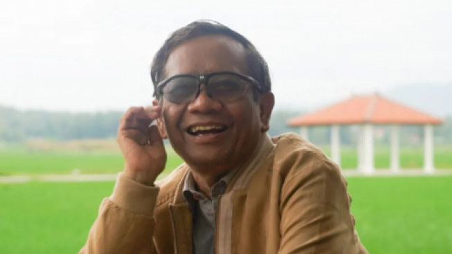 Penggemar Berat Vina Panduwinata, Ini Hal Tak Terduga yang Dilakukan Mahfud MD