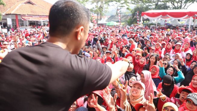 Rangkaian Peringatan Hari Jadi KBB ke-16 Meriah di Padalarang, Hengky : Konsepnya Kita Turun Langsung ke Masyarakat