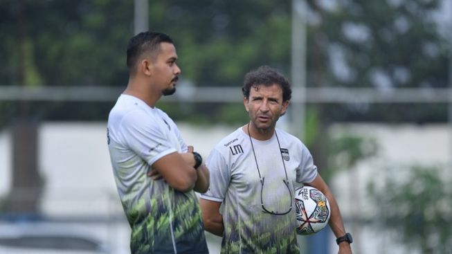 Jelang Liga 1 2023-2024, Pelatih Persib Bagikan Kabar Baik dan Buruk
