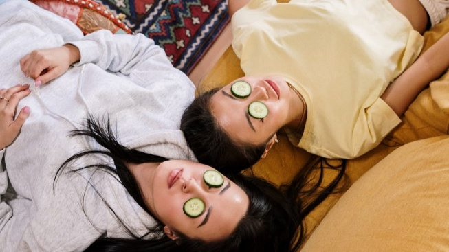Sudah Coba Berbagai Skincare tapi Gak Glowing? Ketahui Kunci dan Rahasia untuk Mendapatkan Kulit Glowing