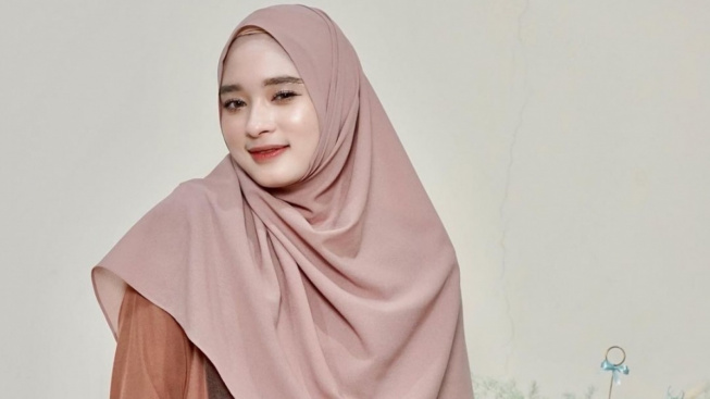 Eva Manurung Klaim Virgoun 'Diburu' Banyak Perempuan, Inara Rusli Dikejar 400 Lelaki