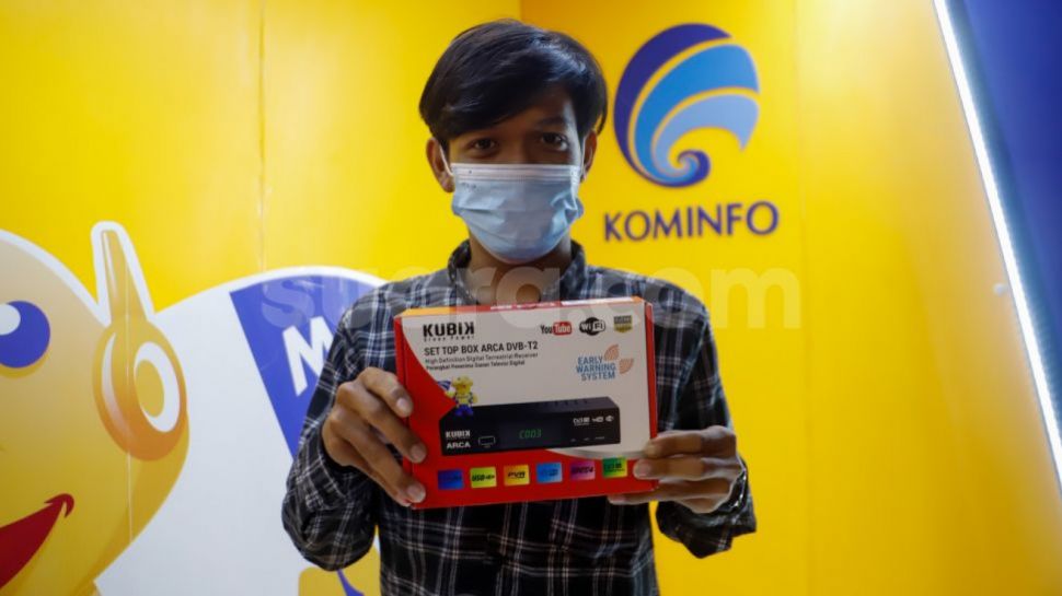 Selamat! Kamu Mandapatkan Set Top Box Gratis dari Pemerintah, Cukup