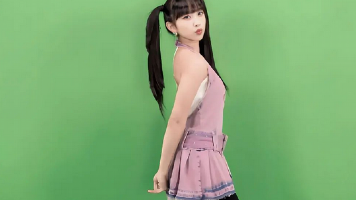 Dita Karang [[Instagram]]